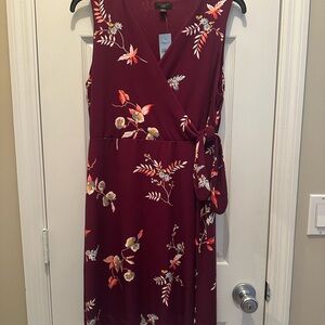 Ann Taylor Burgundy Floral Midi Dress - MP - NWT